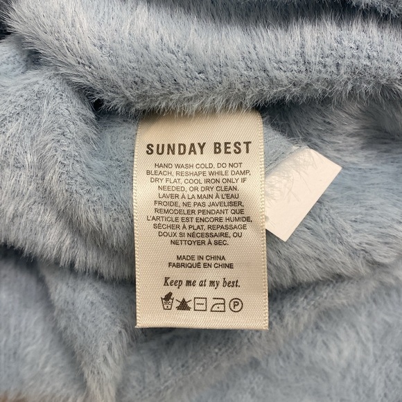 NWOT Aritzia Sunday Best Carmen Cardigan Knit Yarn Super Soft BLUE Size Small - Picture 11 of 17